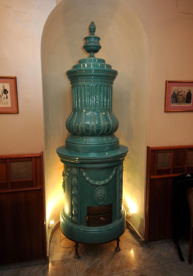 Hotel Bergwirt Schoenbrunn Vienna Luaran gambar